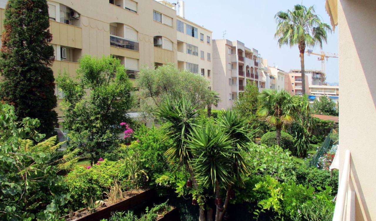 Sq. Pauline Juan-Les-Pins Apartment Exterior photo